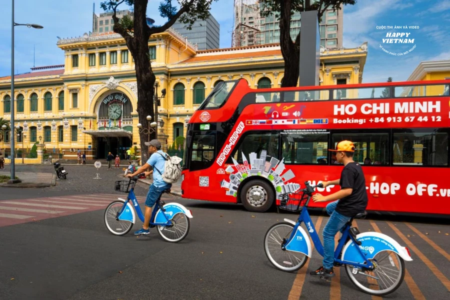 Ấn tượng bộ ảnh về Thành phố Hồ Chí Minh năng động, phát triển - Happy Vietnam!