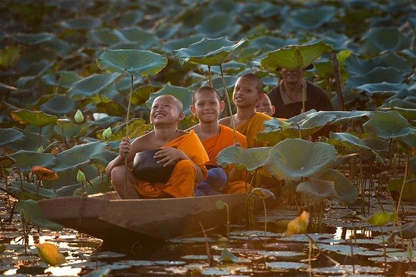 Những bức ảnh tuyệt đẹp về tuổi thơ của trẻ em trên toàn thế giới